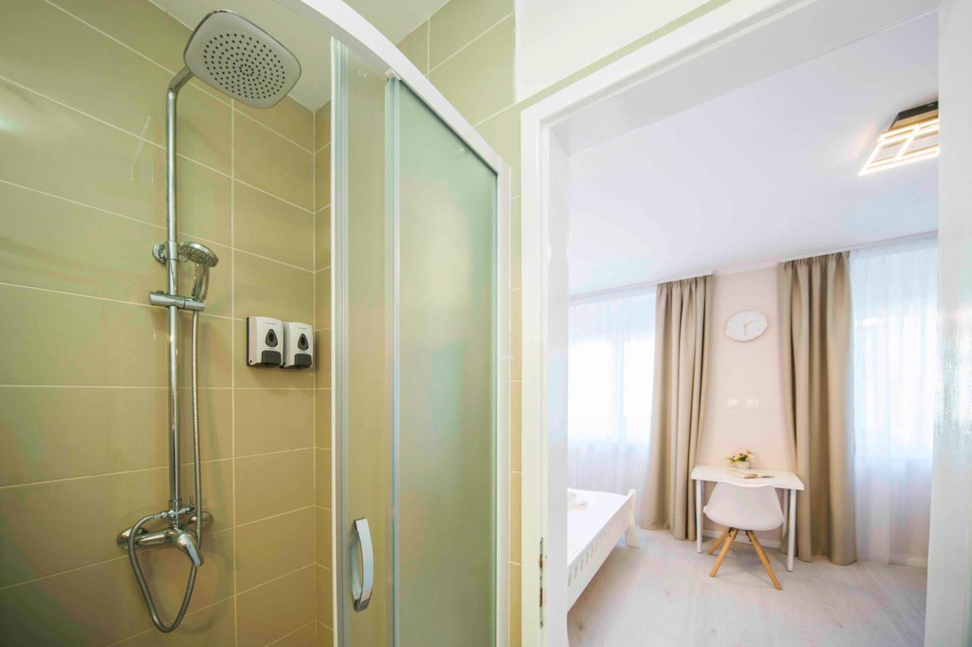 A-More Accommodation سبليت المظهر الخارجي الصورة